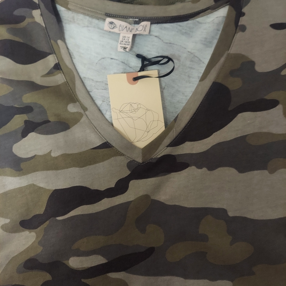 New with tags.  Camo tee 1x - Picture 13 of 16